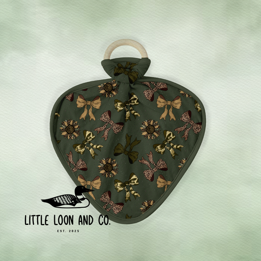 Camo Leopard Bows Lovey